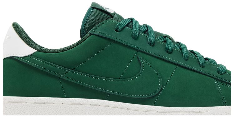 Nike Tennis Classic Fir Sail
