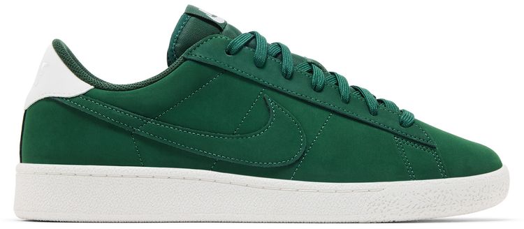 Nike Tennis Classic Fir Sail