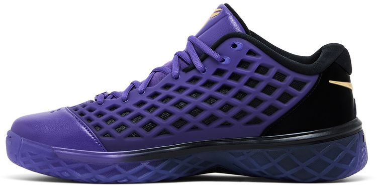 FC Barcelona x Nike Kobe 3 Low Protro Black Gold Metallic