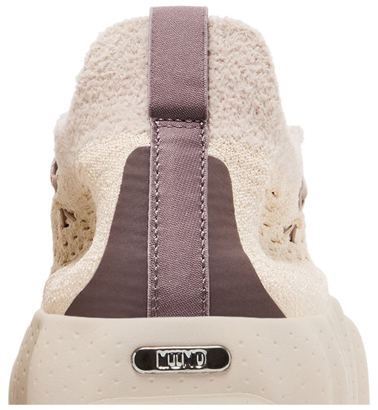 Nike Mind 002 Flyknit Fossil Stone