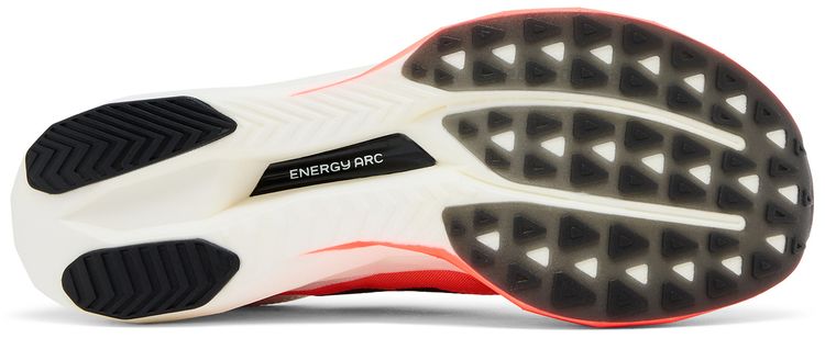 New Balance Wmns FuelCell SuperComp Elite v5 Urgent Red
