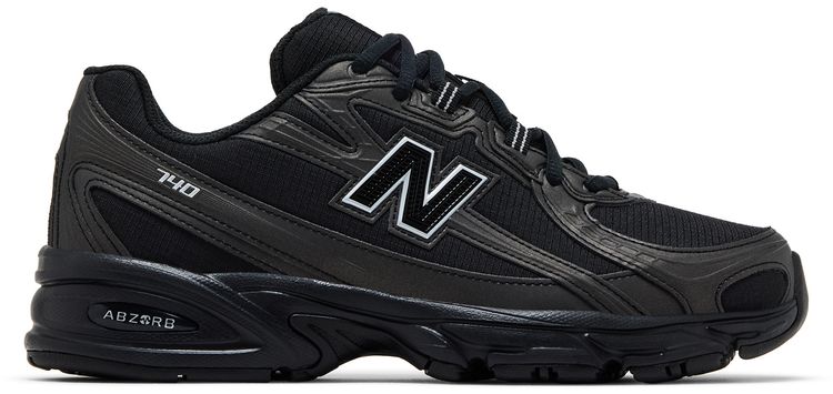 New Balance 740 Black