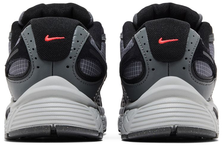 Nike V5 RNR SE Iron Grey Metallic Silver
