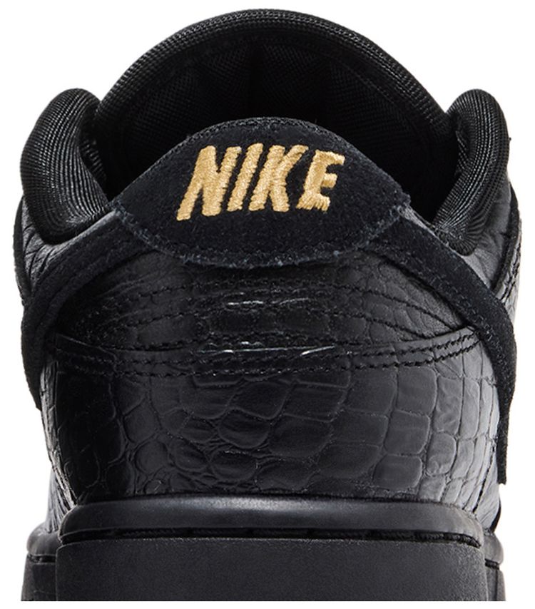 Nike Wmns Dunk Low BlackMetallic GoldOff NoirBlack