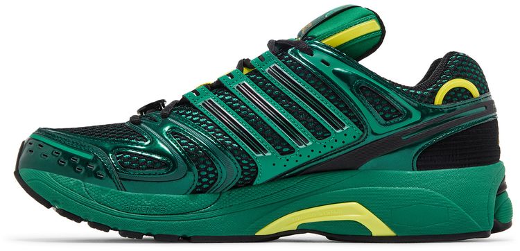 Pokemon x adidas Adistar Control 5 Rayquaza