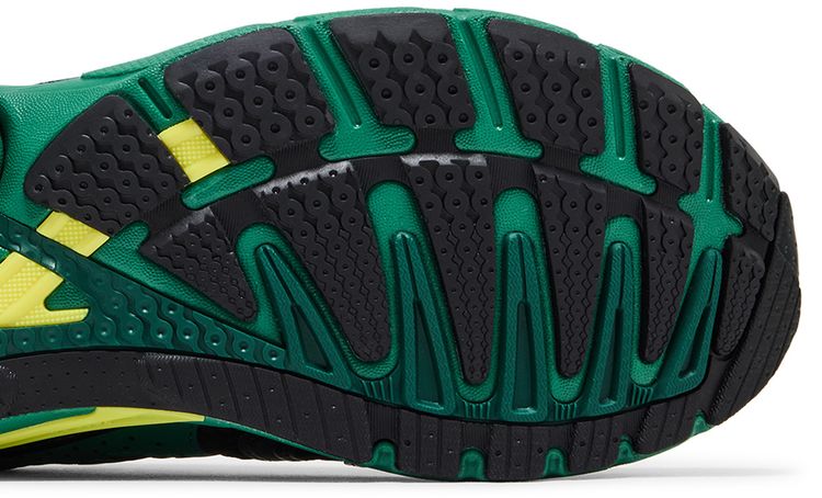 Pokemon x adidas Adistar Control 5 Rayquaza