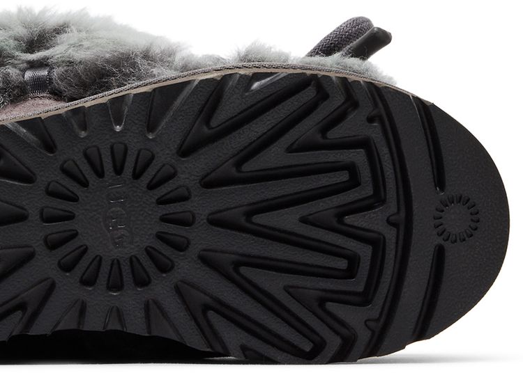 UGG Wmns Classic Tall Chalet Boot Charcoal