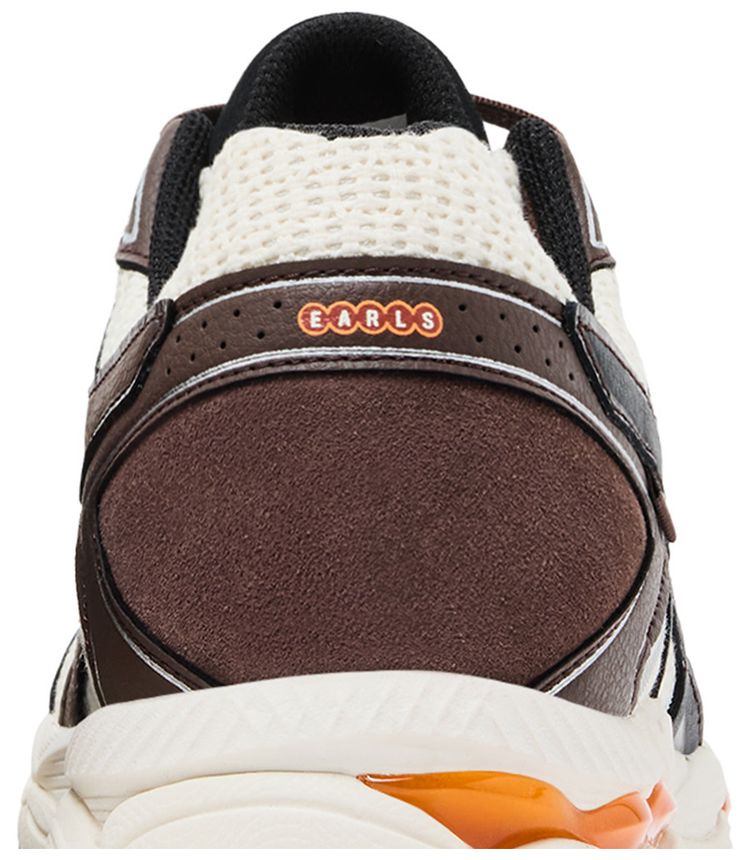 Earls x ASICS Gel Cumulus 16 Coconut Milk