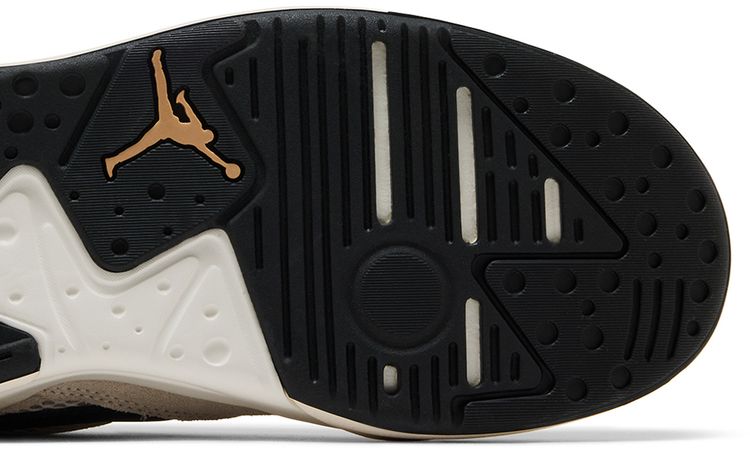 Wmns Air Jordan CMFT Era Light Orewood Brown