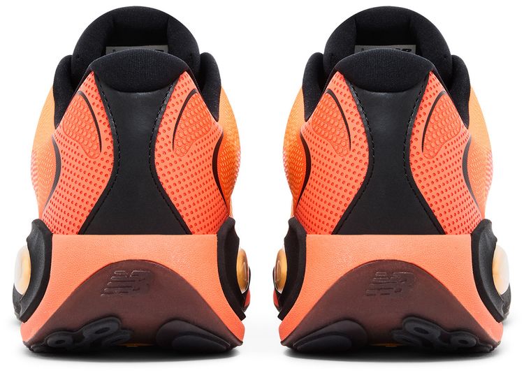 New Balance AC Runner Tangerine Heat
