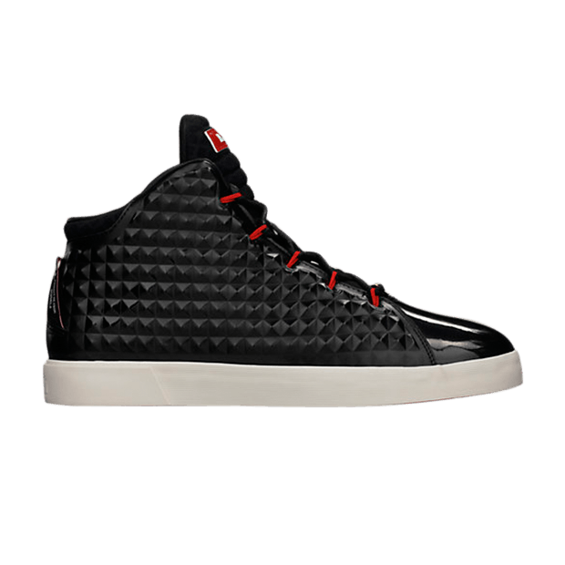 Nike lebron nsw lifestyle online