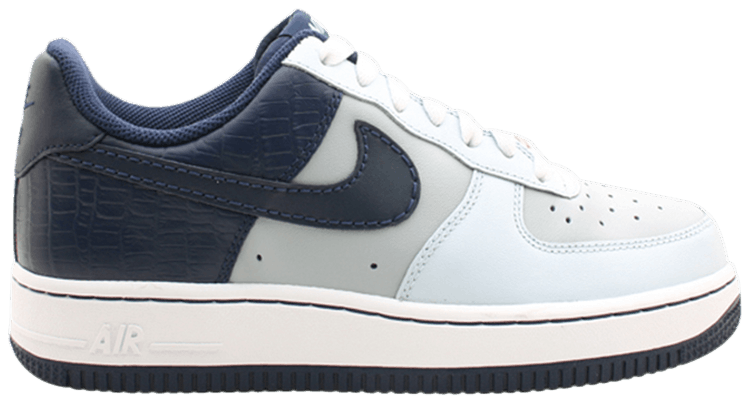 Nike Wmns Air Force 1 07 Mist Blue