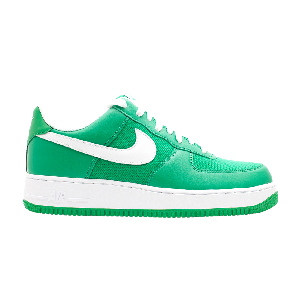 Аир грин. Найк Lucky Green. Nike Air Force Low Green Lucky. Nike Air зеленые. Air Green фирма.