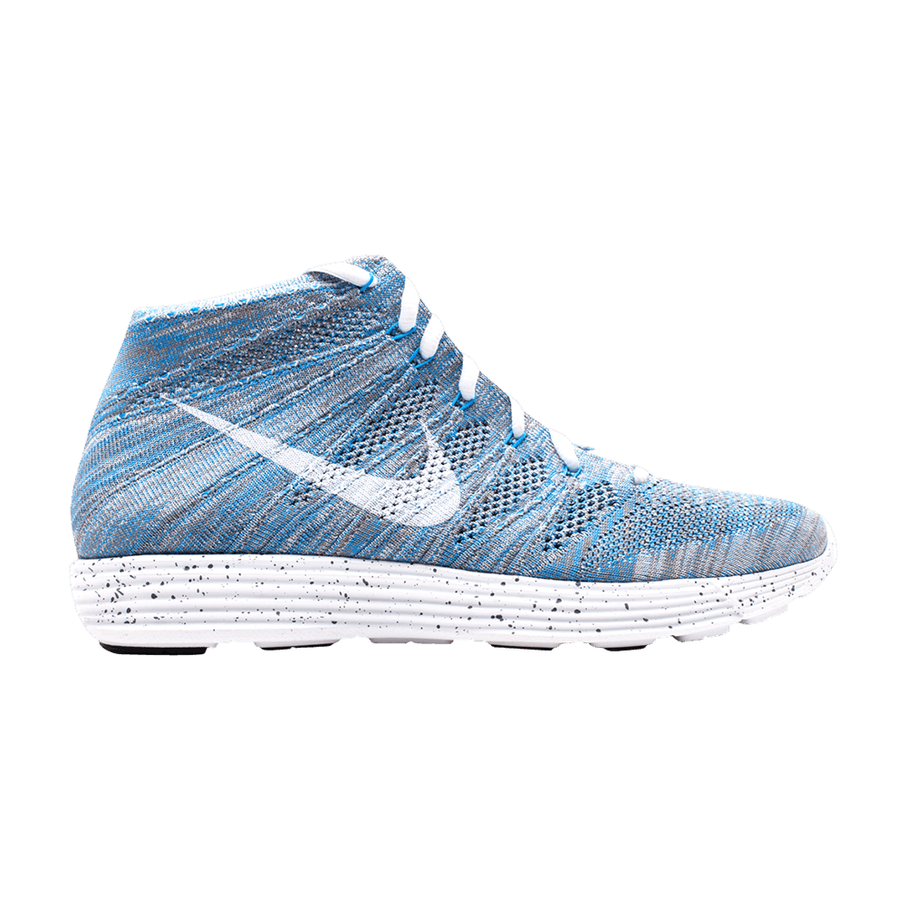 Flyknit chukka low