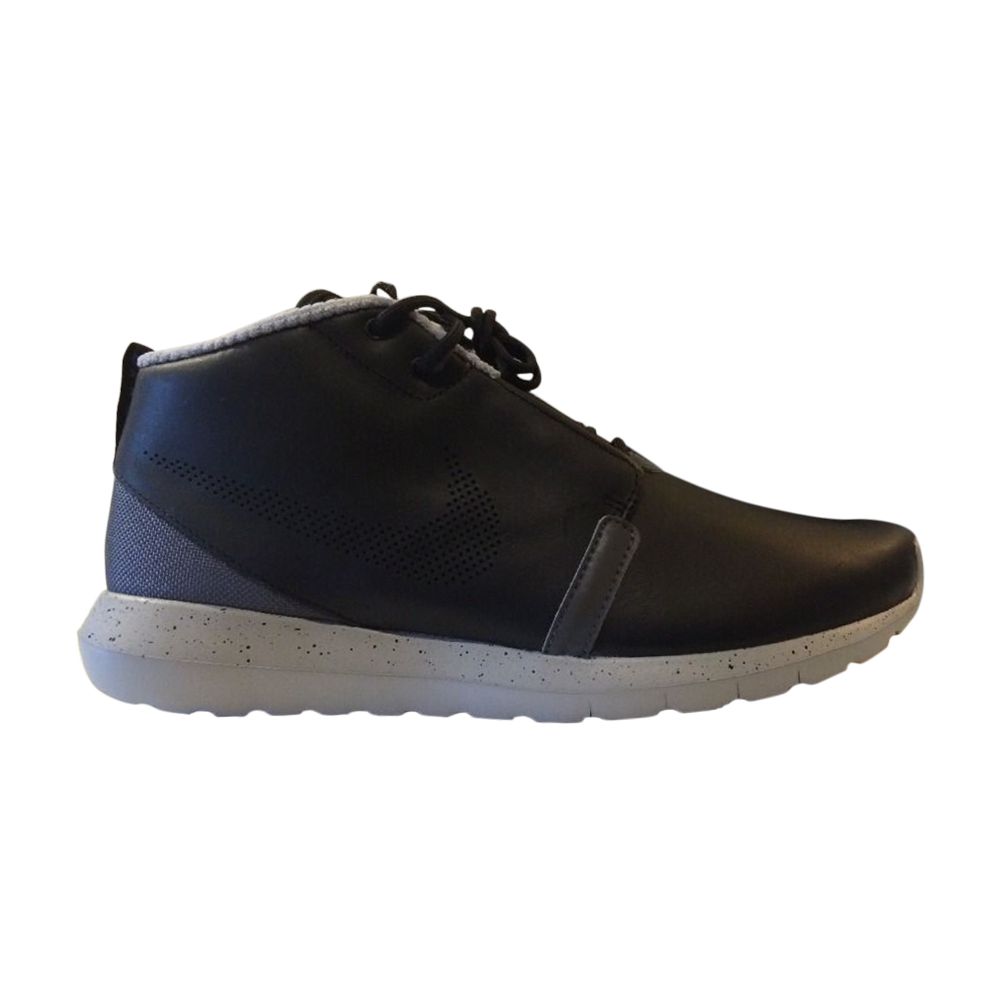 Nike Roshe Run Sneakerboot | Black | Men's Size 8 - 615601-008