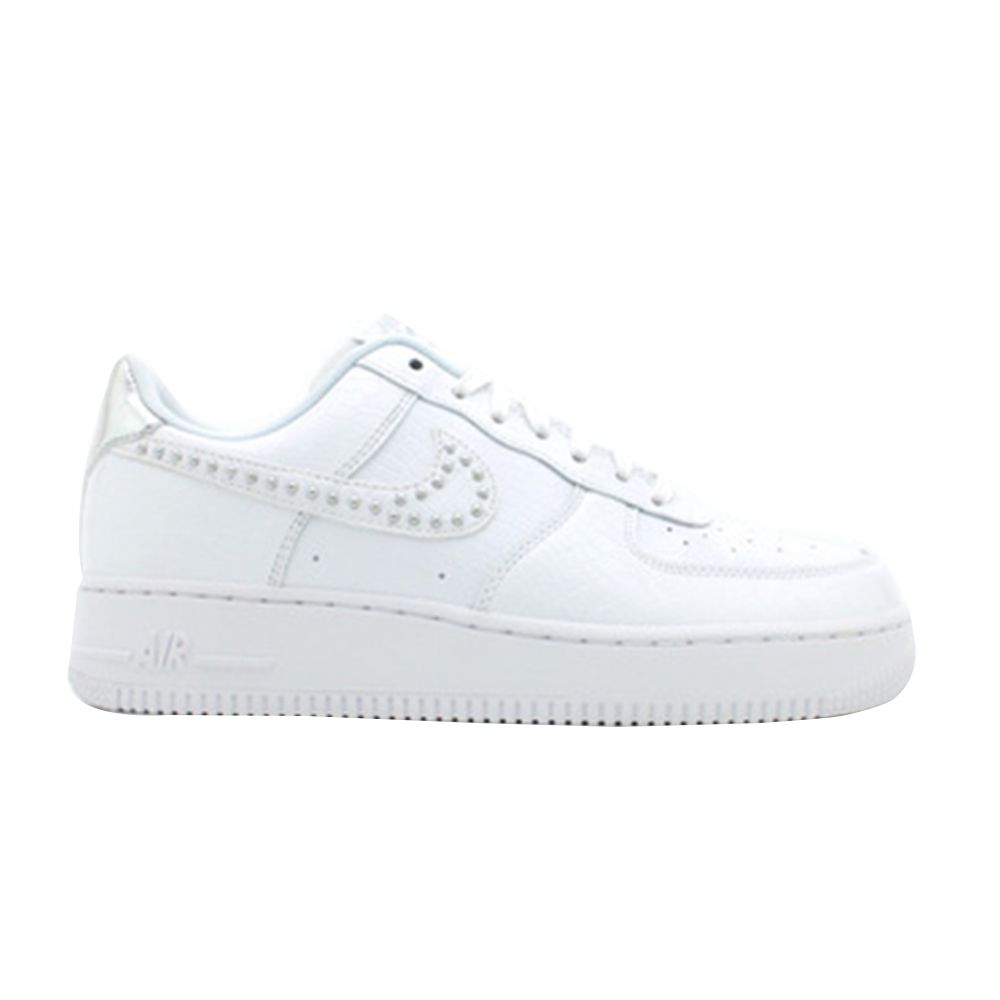 Nike Wmns Air Force 1 Low '07 'White' | Women's Size 9 - 576754-110