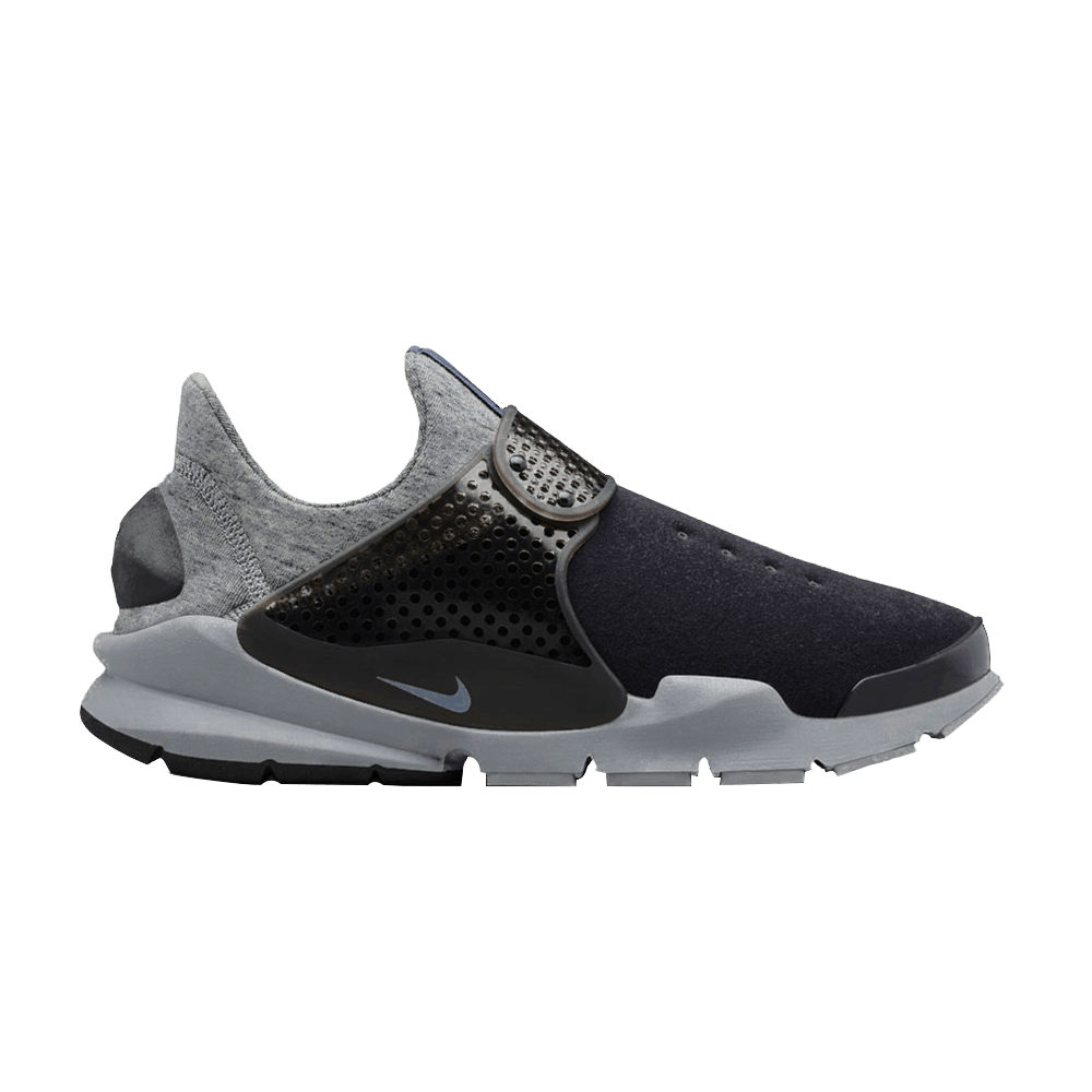 nike sock dart tech fleece