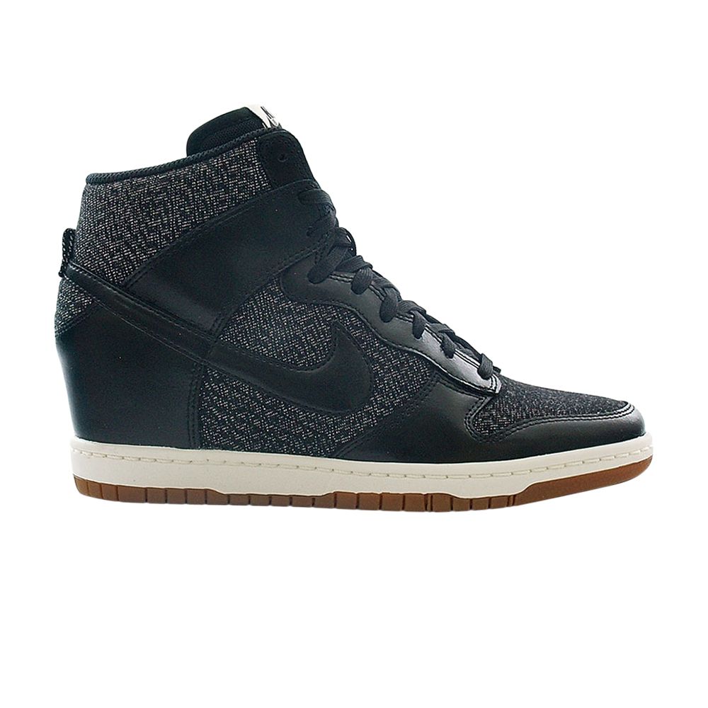 Pre-owned Nike Wmns Dunk Sky Hi Essential In Black