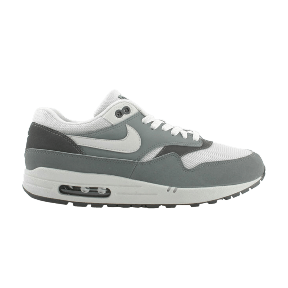 grey air max one