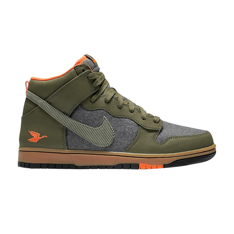 Buy Dunk Cmft Prm Swoosh Social Club 705433 200 GOAT CA