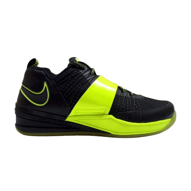Buy Zoom Revis Black 555776 007 GOAT