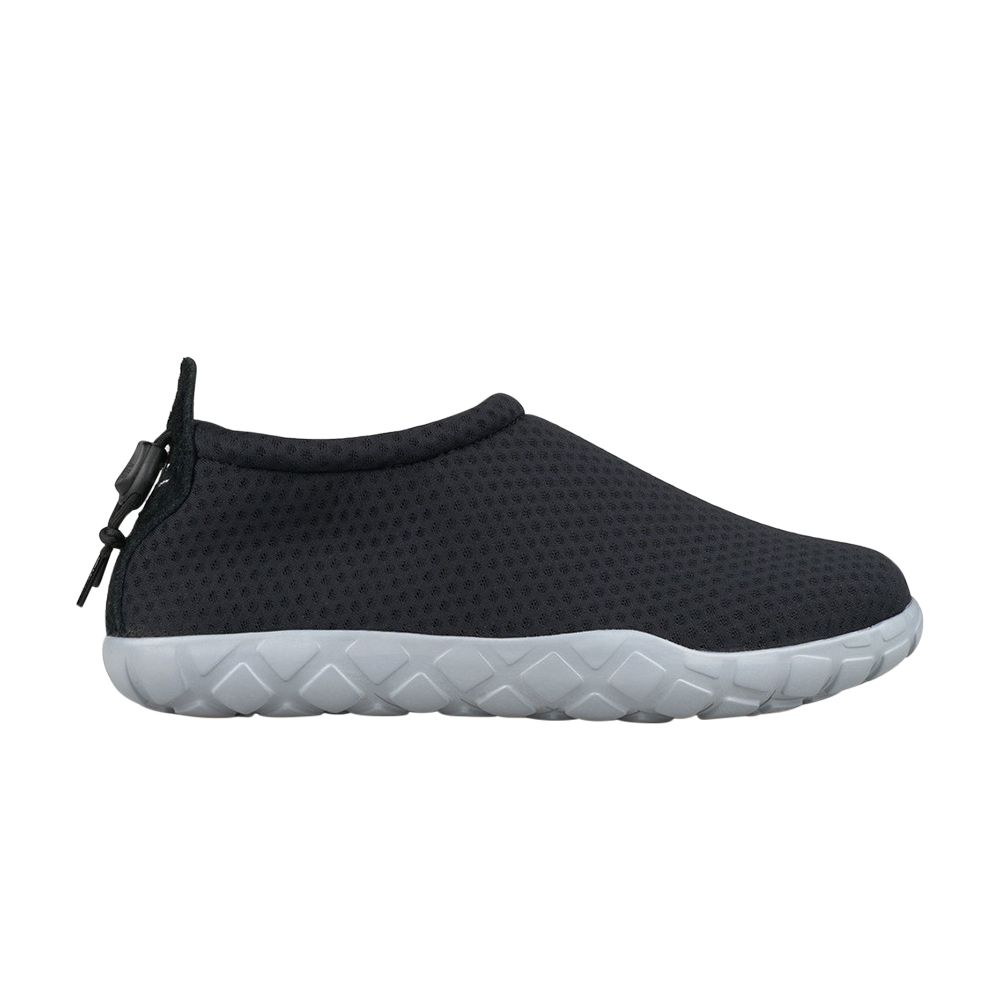 Nike Air Moc Ultra BR 'Black' | Men's Size 9 - 902777-001