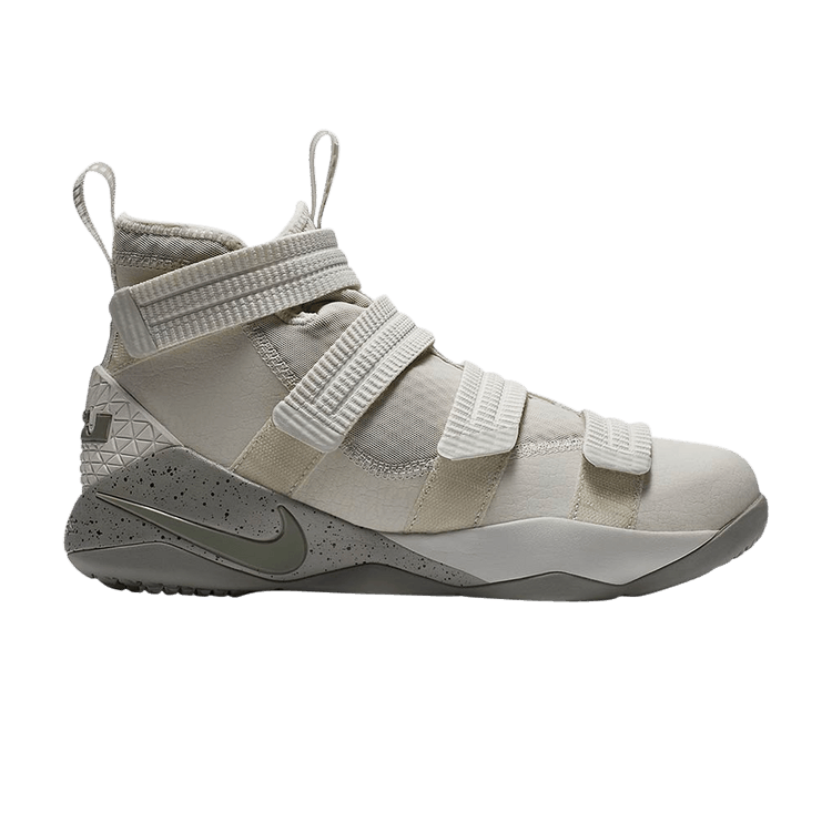 Lebron soldier 11 size 5.5 on sale