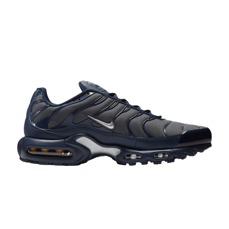 airmax plus gray