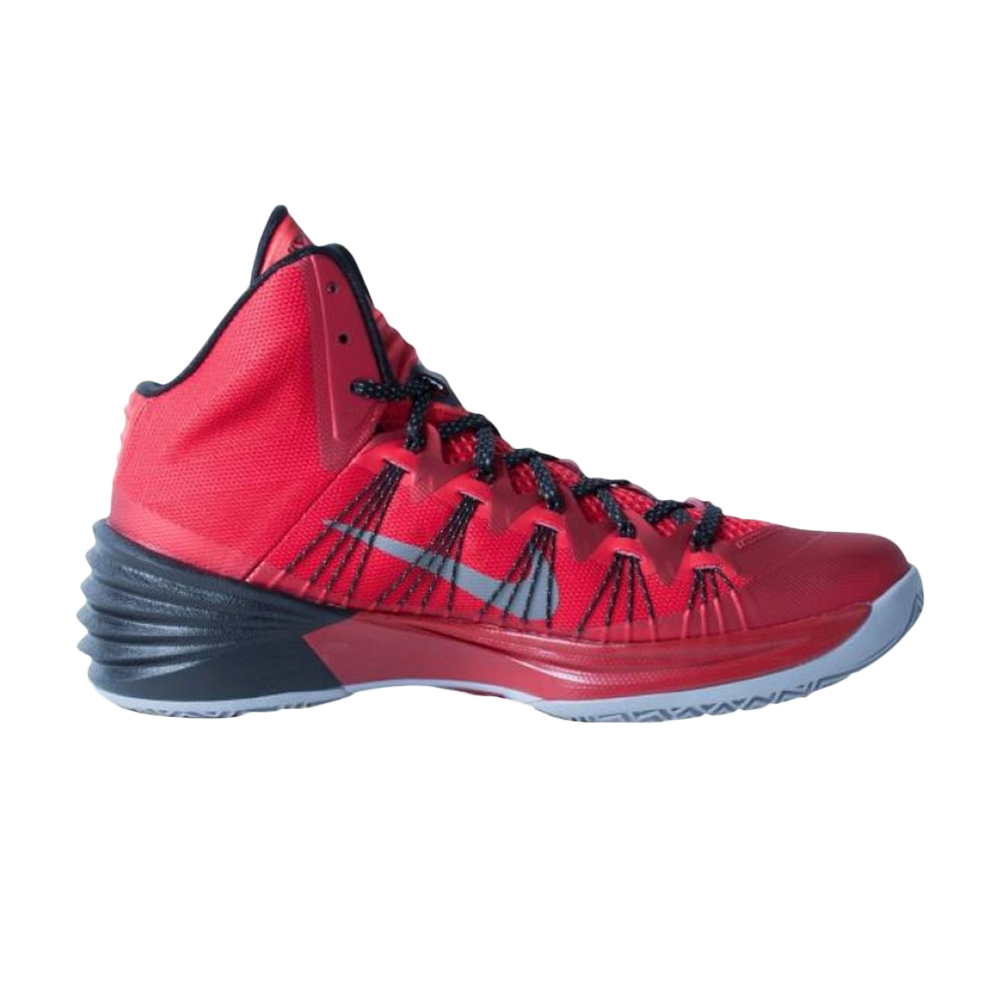 Pre-owned Nike Hyperdunk 2013 In Red