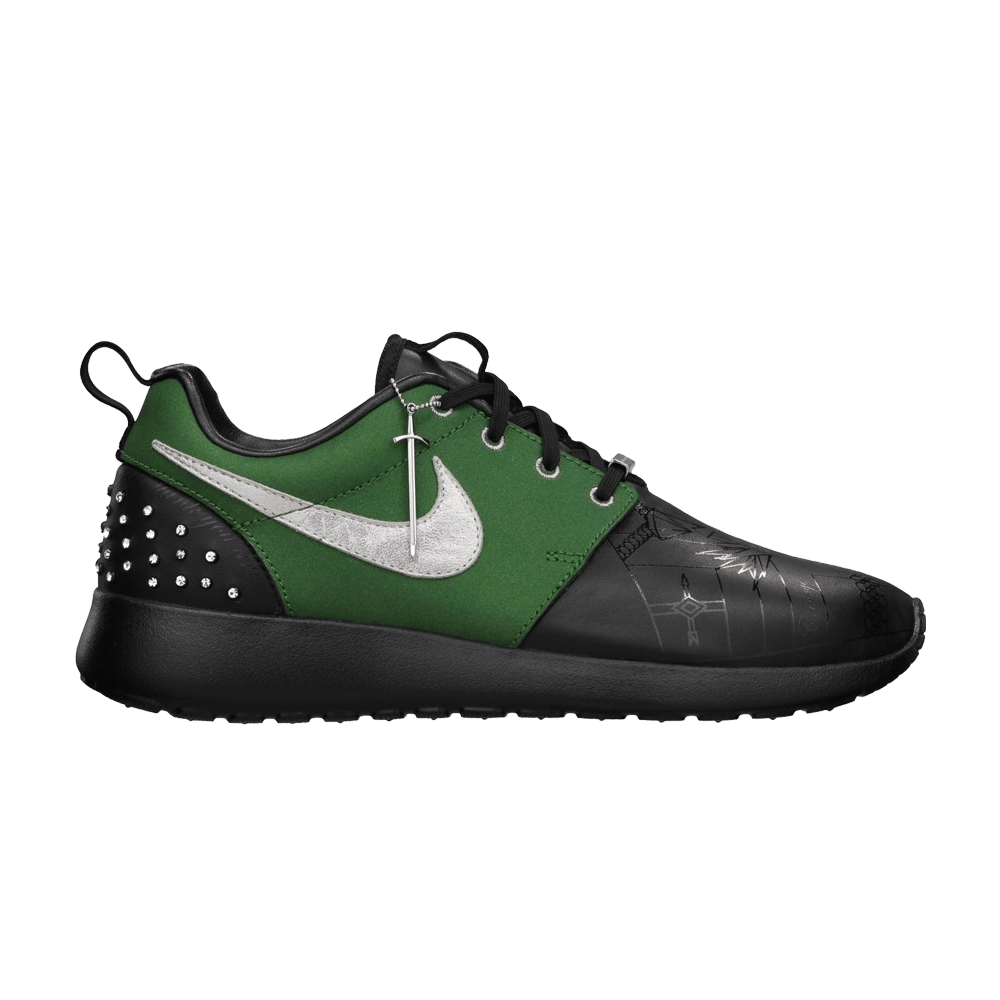 roshe run black and green