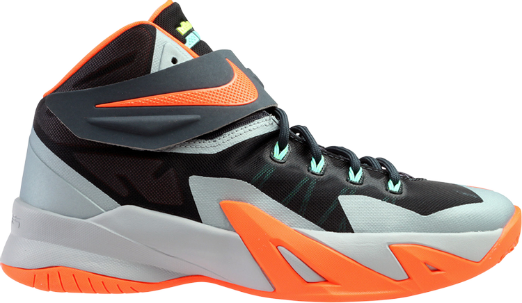 Zoom LeBron Soldier 8 GS