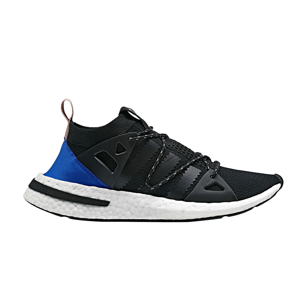 black adidas arkyn