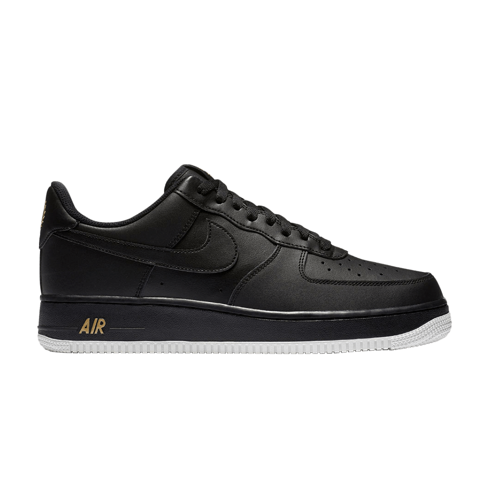 nike air force 1 07 leather emblem