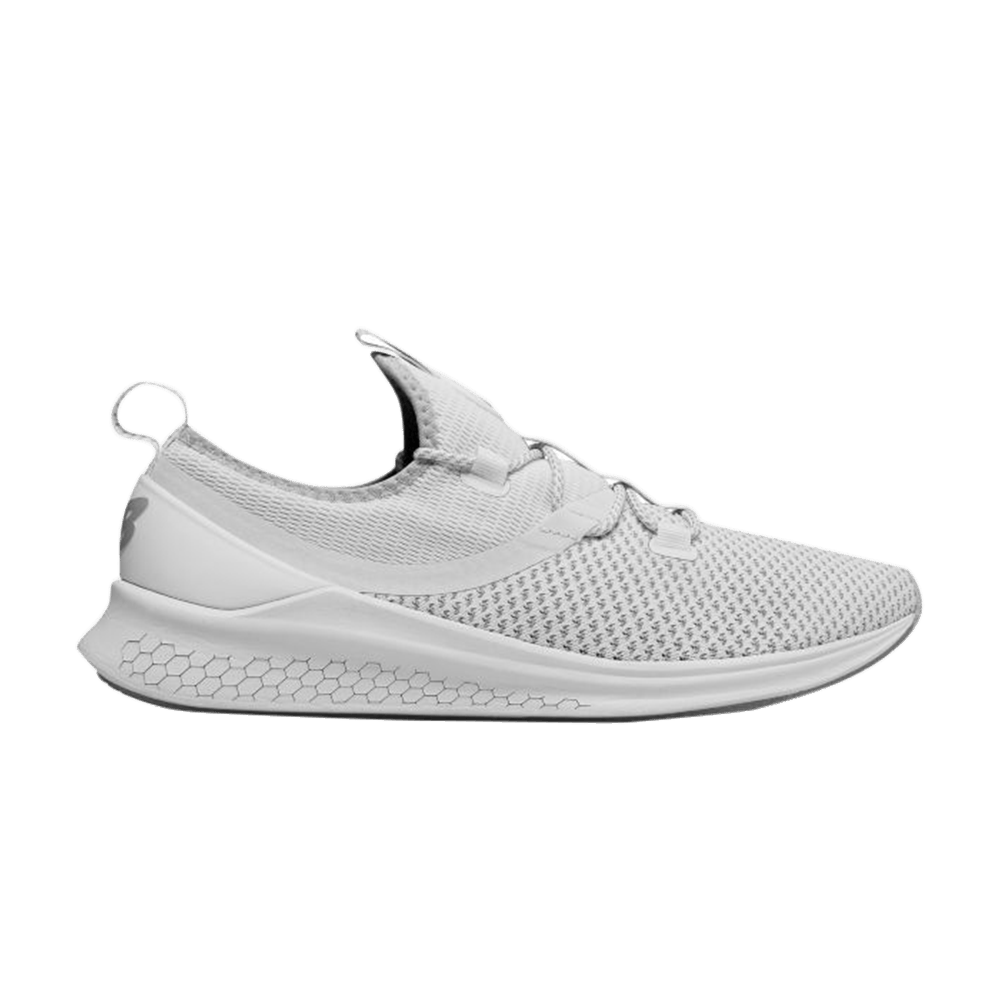 New balance fresh foam lazr luxe hotsell