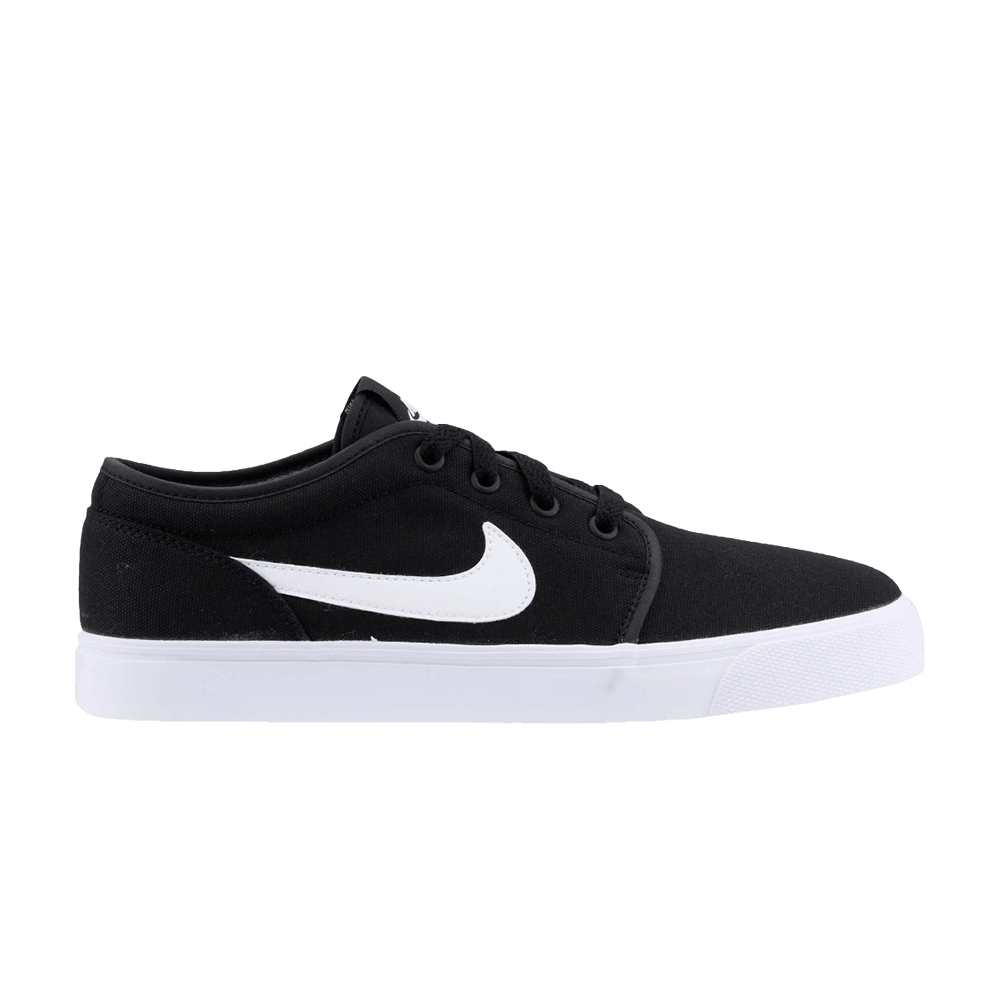 men's nike toki low