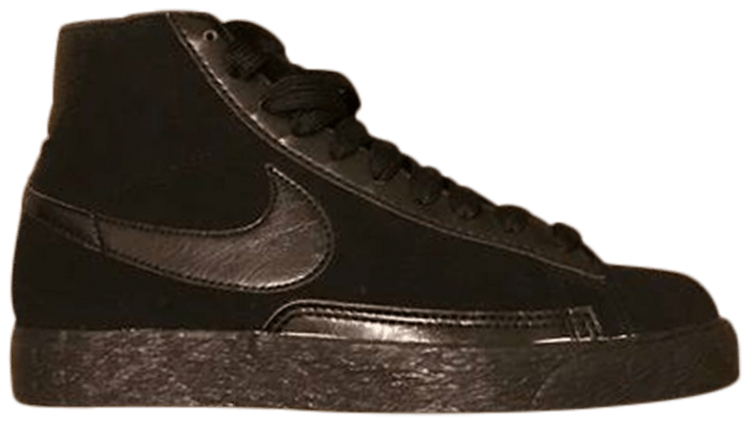 Nike Wmns Blazer High Triple Black