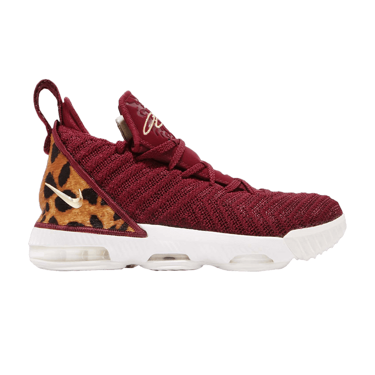 Lebron 16s king outlet