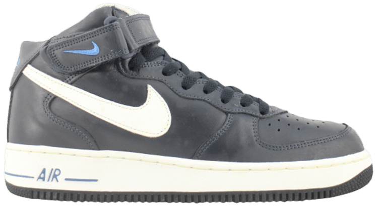 Nike Air Force 1 Mid