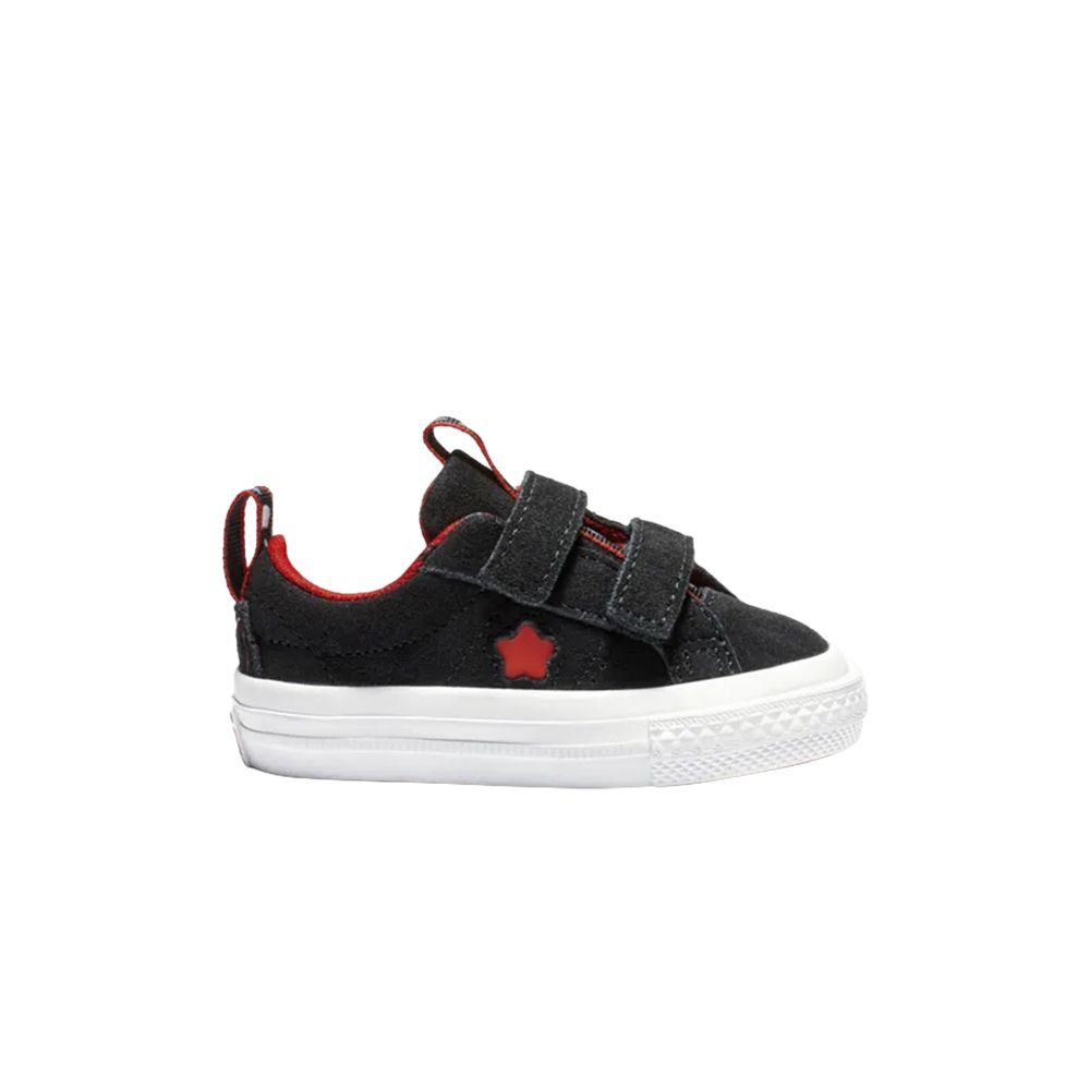 Pre-owned Converse Hello Kitty X One Star Low Top Velcro Td 'black' | Infant Size 8