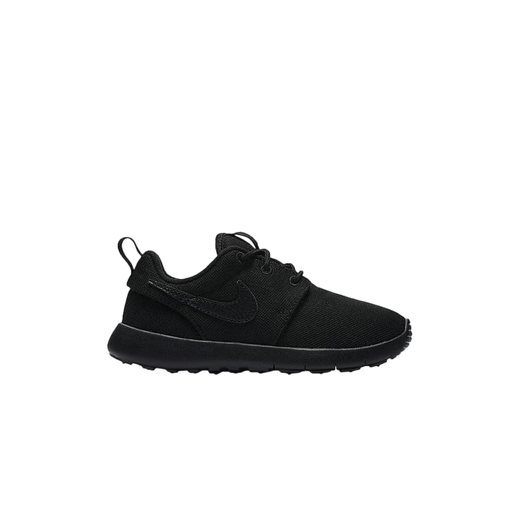 Nike roshe one triple black store