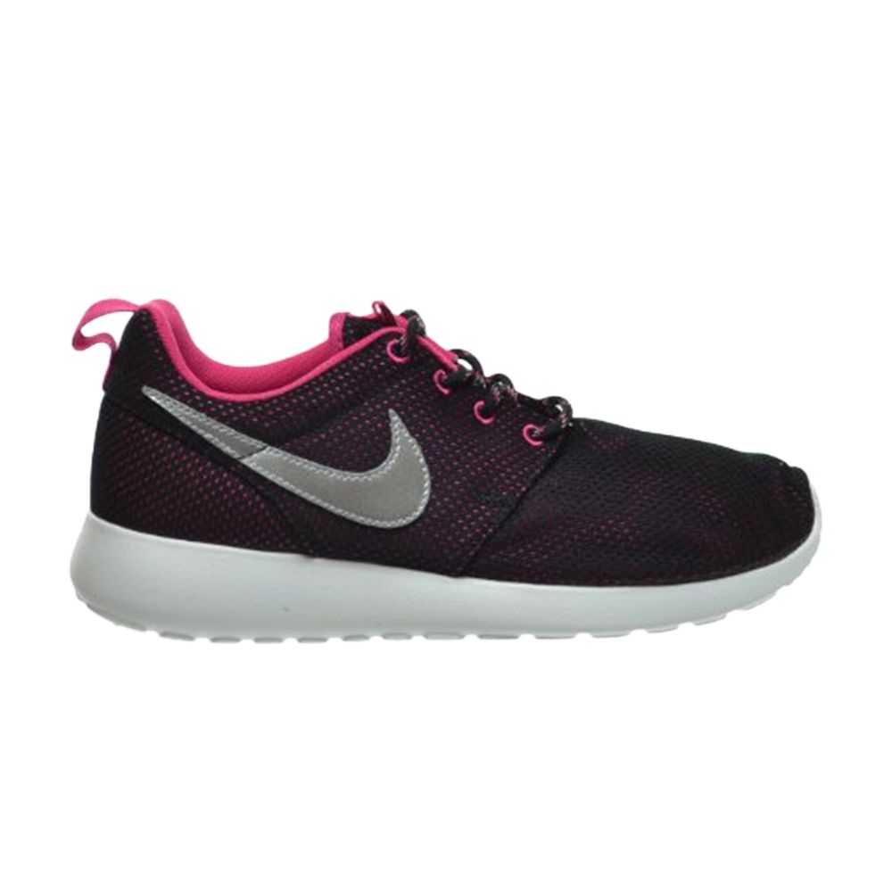 Pre-owned Nike Roshe One Gs 'black Wild Pink' | Kid's Size 4.5