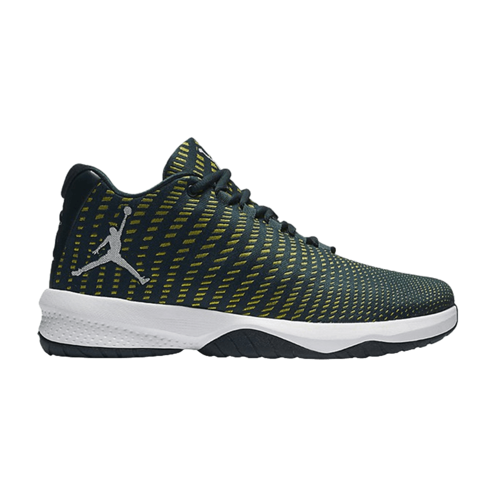 NIKE - NIKE ナイキ ジョーダン B. FLY ビー フライバスケットシューズ NIKE ナイキ ジョーダン B. FLY ビー フライバスケットシューズ