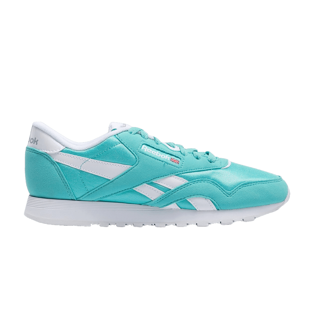 Classic Nylon 'Turquoise' | GOAT