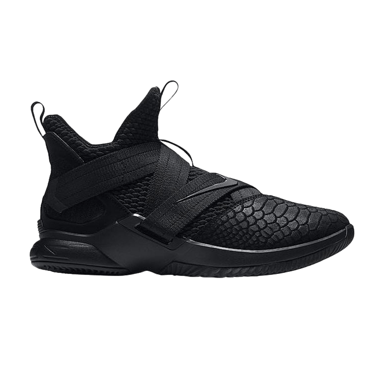 Size 5.0 Lebron Soldier 12 SFG GS Triple Black
