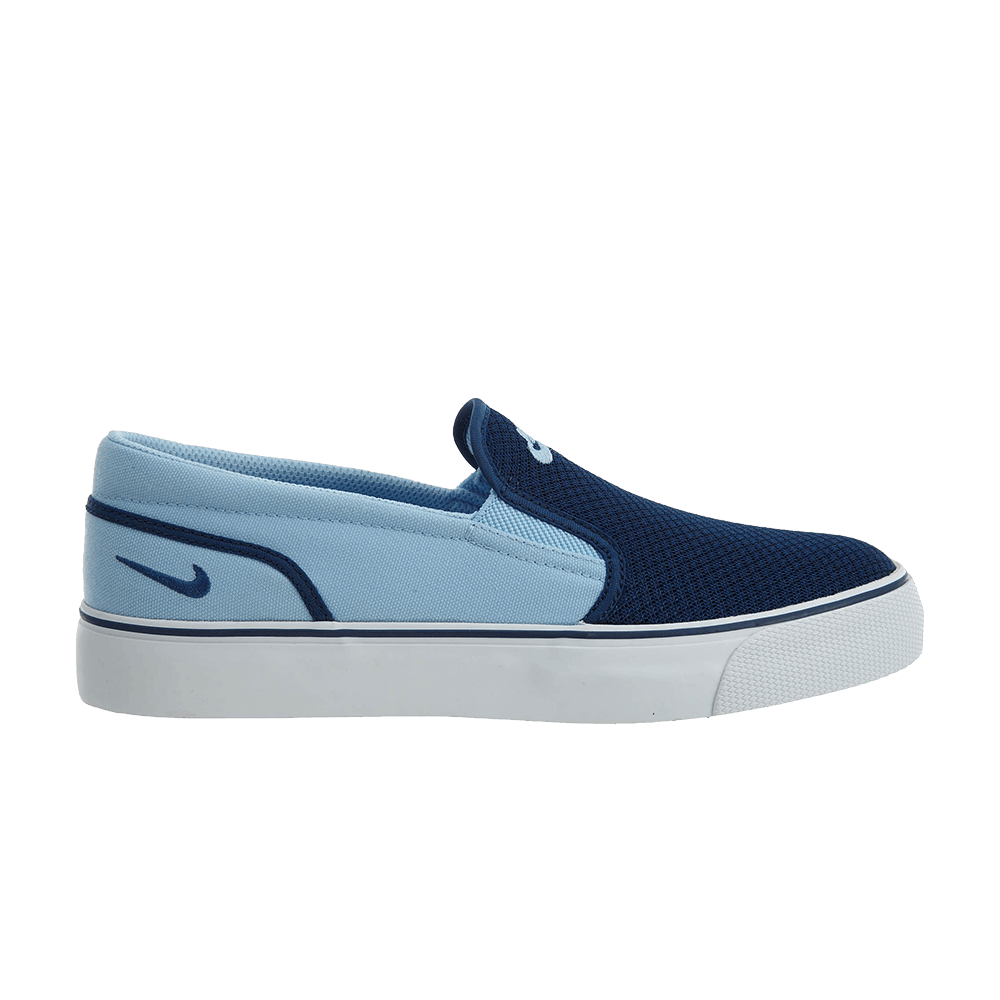 Nike toki low slip on clearance