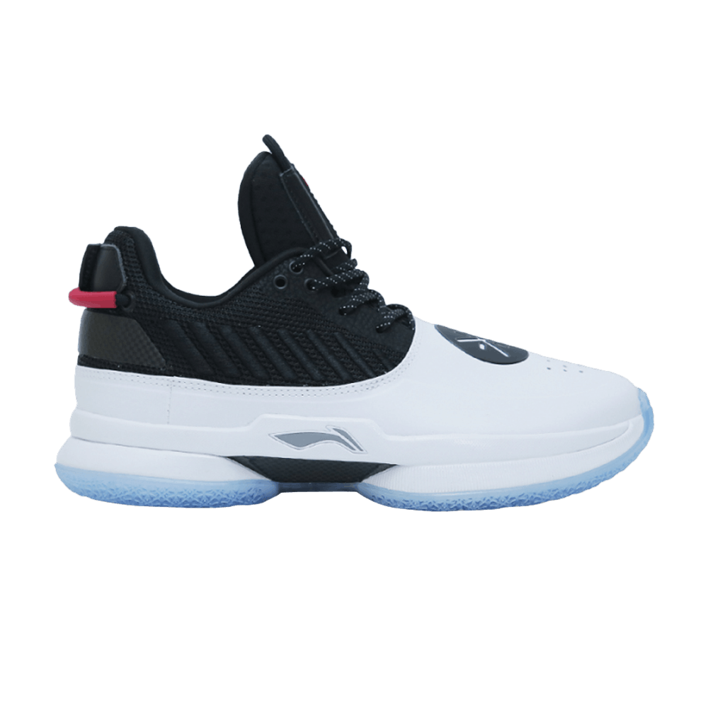Way of Wade 7 'White Black' | GOAT