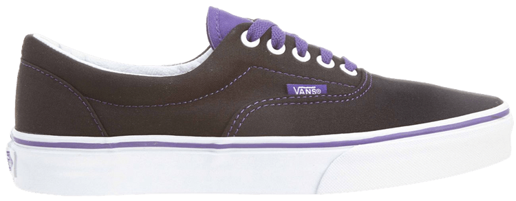 Vans era pop black top