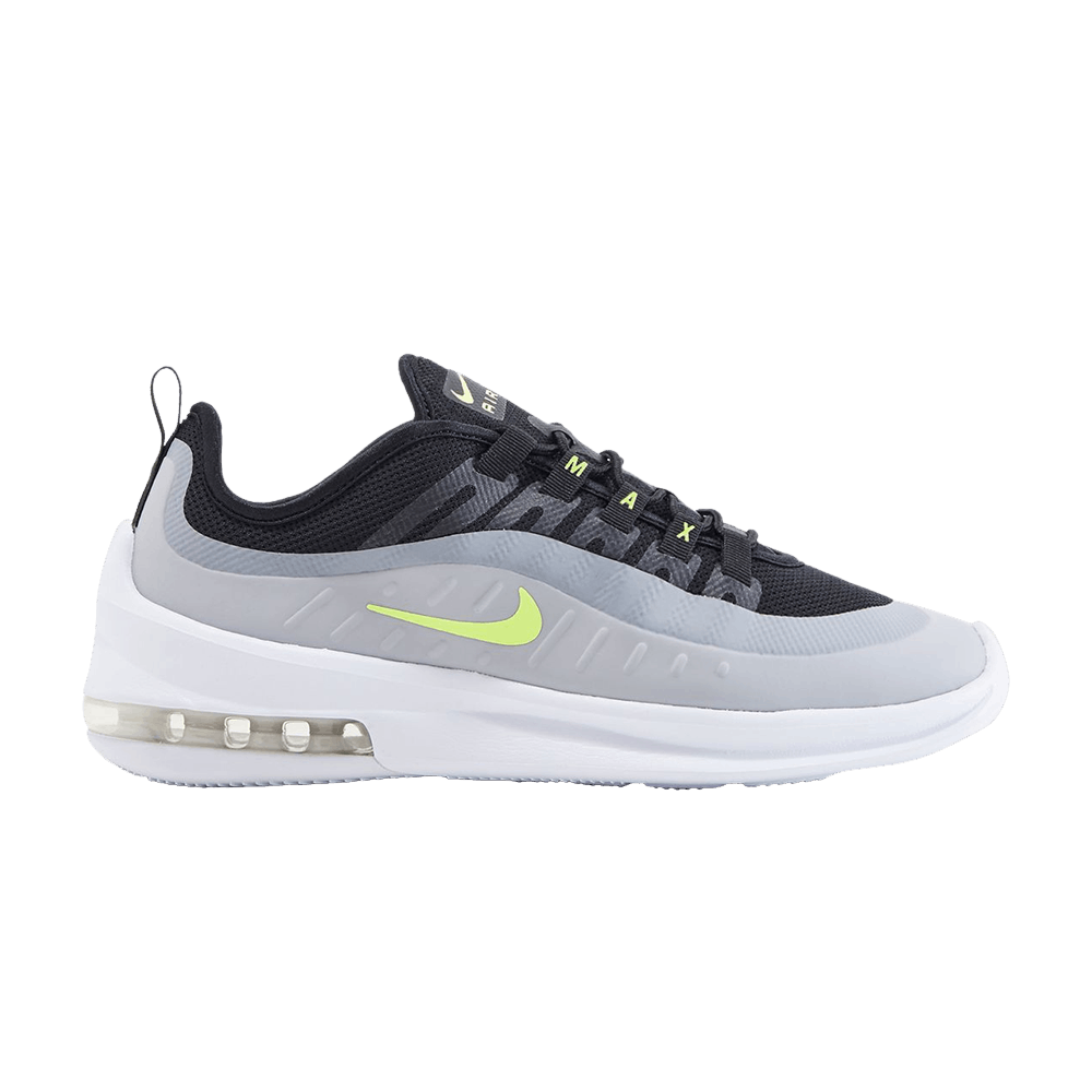 Nike axis sale clearance