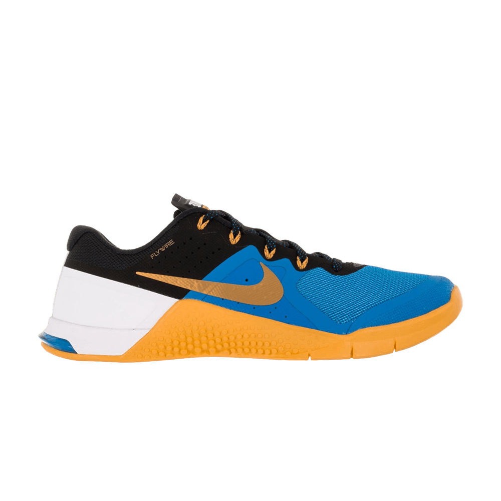 nike metcon blue and yellow