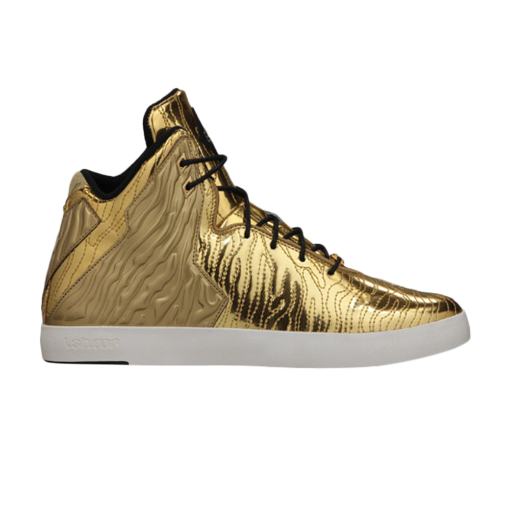 Pre-owned Nike Lebron 11 Nsw Lifestyle Qs 'black History Month' In Gold